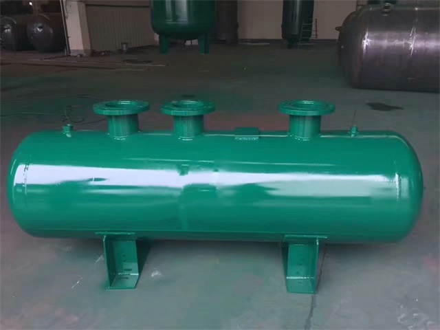 1679991473376569.jpeg 禹州禹州禹州蒸汽分气缸1.jpeg